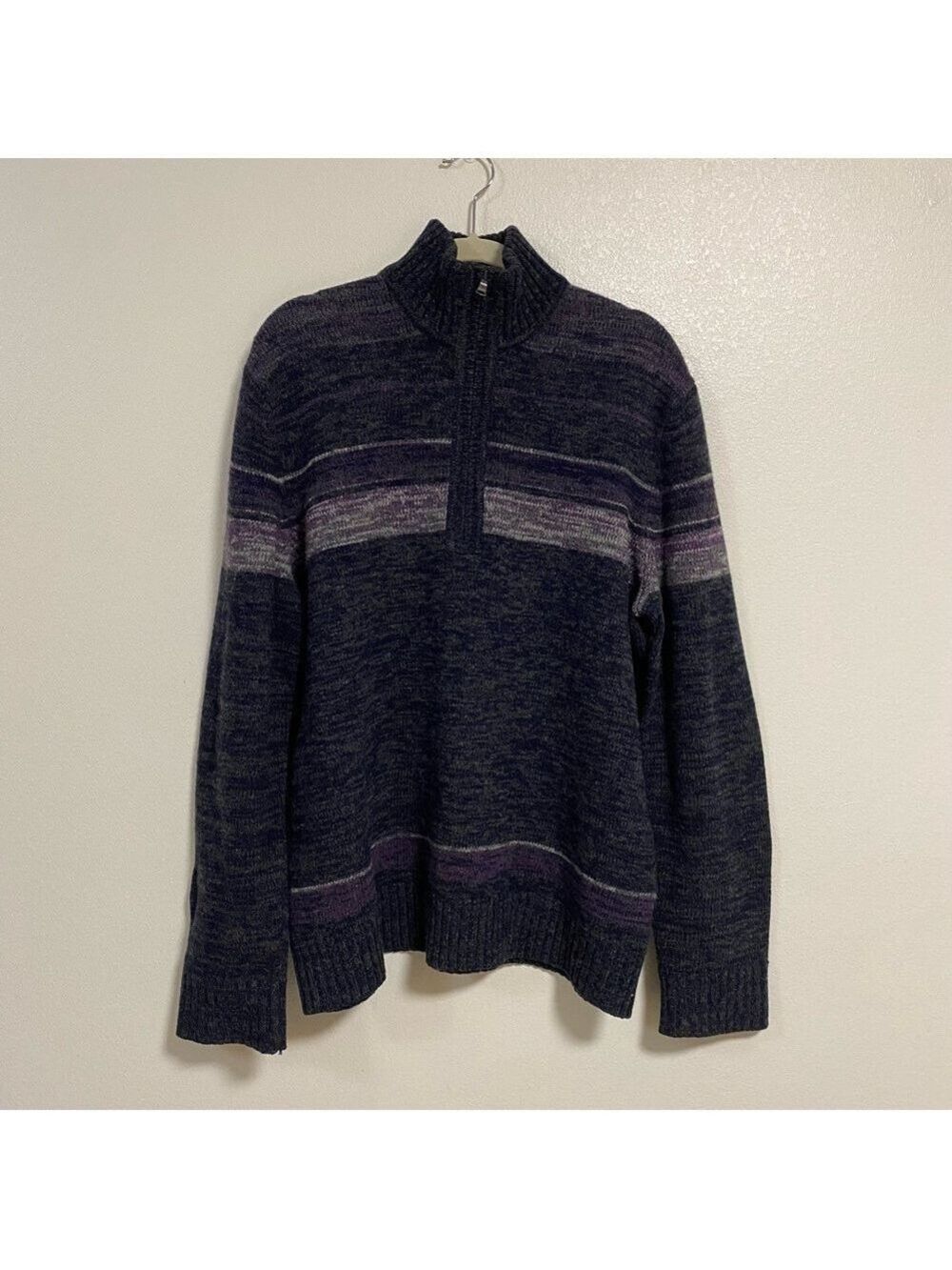 Banana Republic Sweater Men’s Size XL Gray Purple Merino Wool Fair Isle Sweater